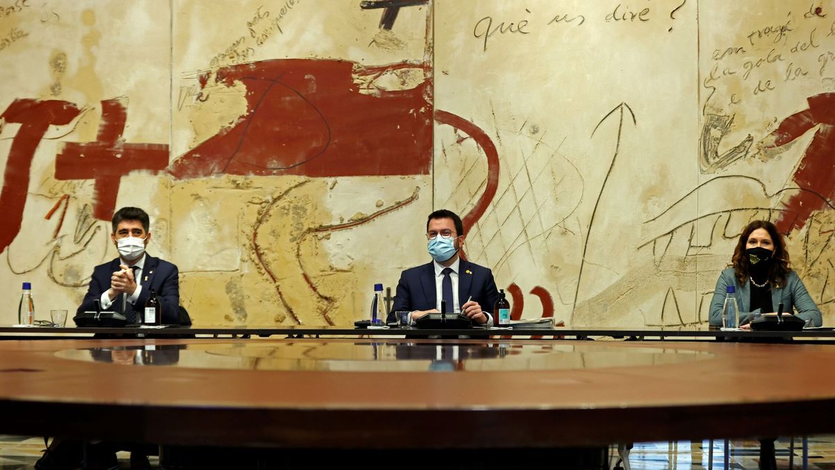 Aragonès aplaza sus reuniones con ERC y JxCAT ante el posible pleno por el caso Juvillà
