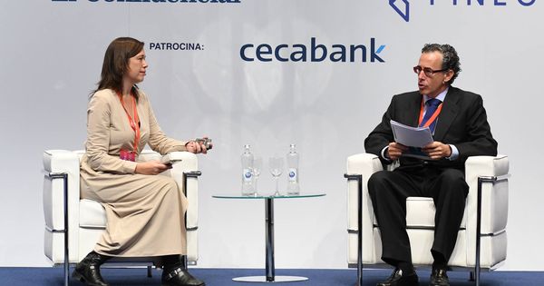 Foto: Ruth Ugalde (El Confidencial) y Álvaro Guzmán de Lázaro (azValor), durante su encuentro en el III Iberian Value. 