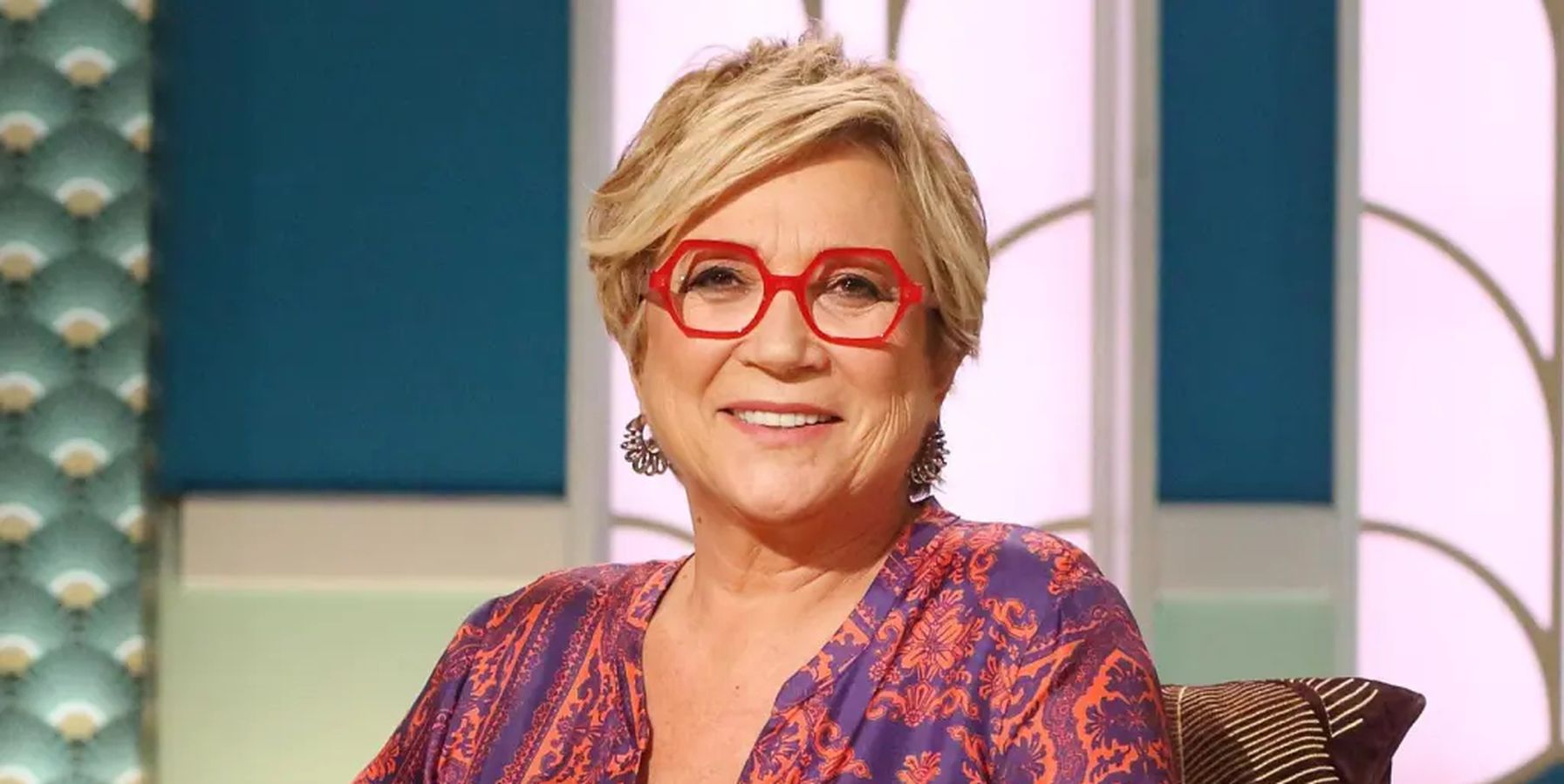 TVE cancela 'Cine de barrio' por tercera semana consecutiva y vuelve a tirar de 'Aquí la Tierra' para reajustar su programación este sábado