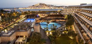 Post de Escápate a Ibiza en plan relax y siente el verdadero tempo del lujo mediterráneo 