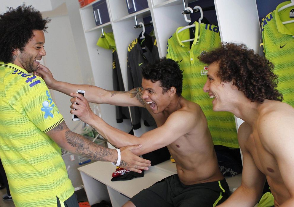 Foto: Thiago Silva ya se llevó a David Luiz a París, y quiere hacer lo mismo con Marcelo (Reuters).