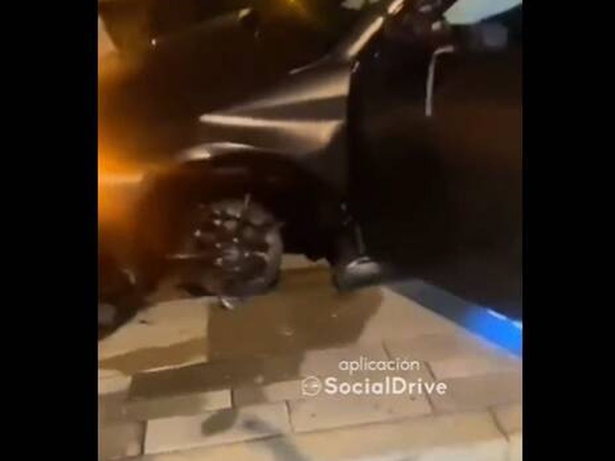 Foto: Un conductor siembra el pánico en el Wanda Metropolitano y tiene que intervenir la Policía.(Twitter)