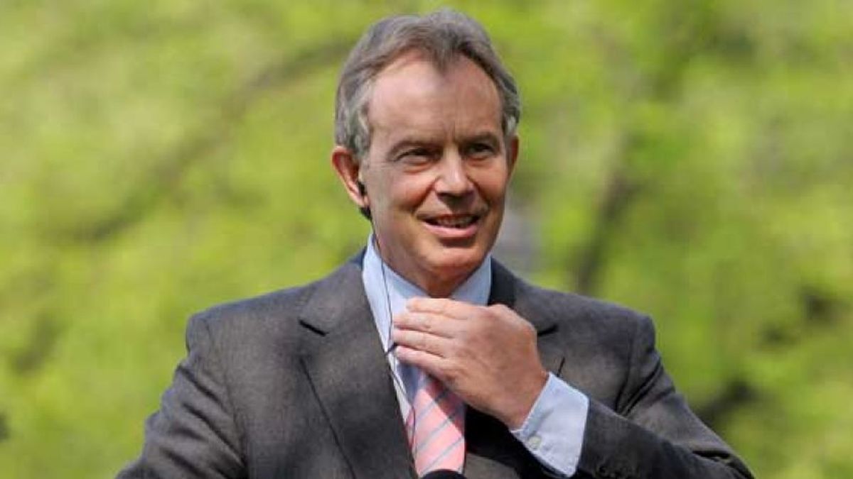 Gordon Brown recibe nuevos apoyos antes del esperado anuncio de la retirada de Blair