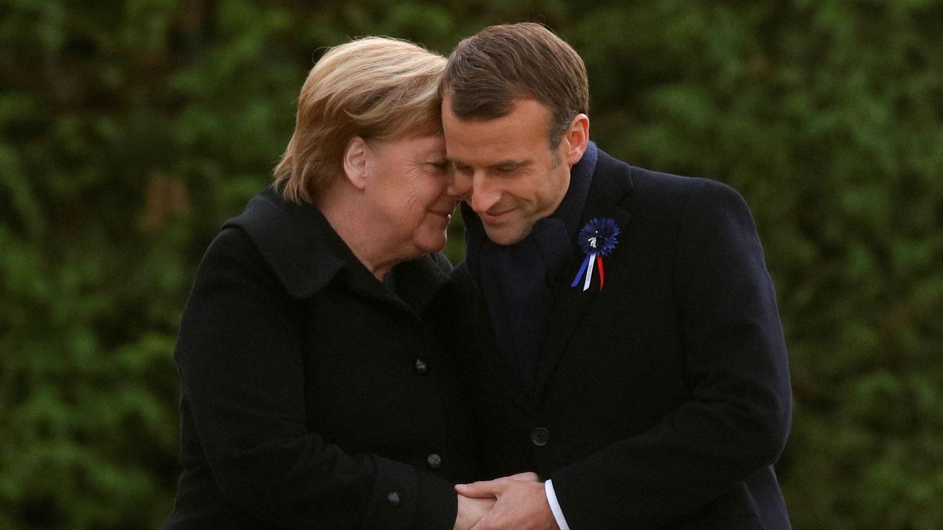 Foto: Macron y Merkel durante la celebración del centenario del armisticio de la IGM. (Reuters)