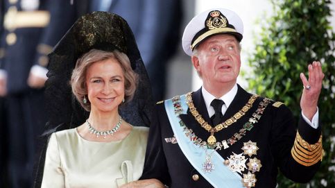Abrimos el joyero real de la boda de Felipe y Letizia 20 años después: esmeraldas misteriosas, brillantes y perlas centenarias 