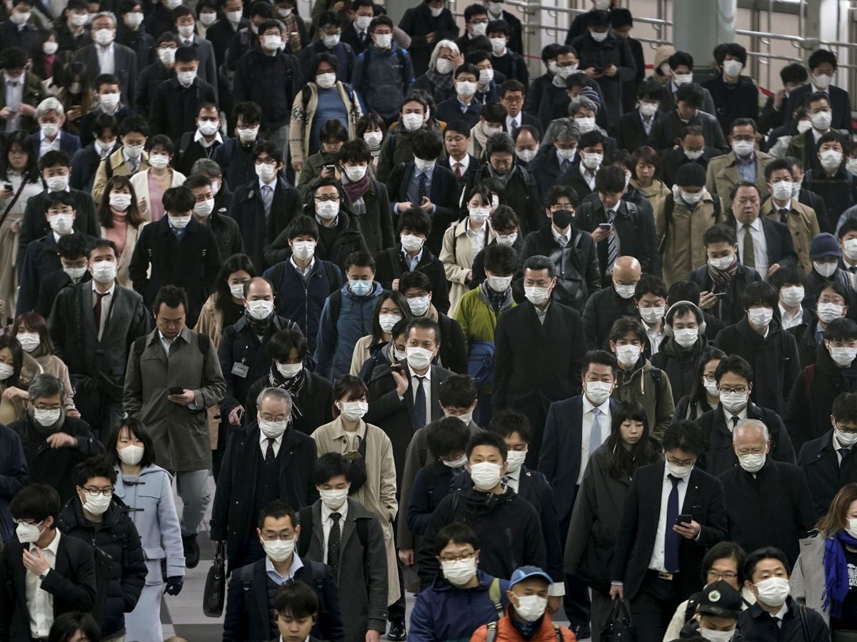 Foto: Trabajadores en Japón. (EFE)