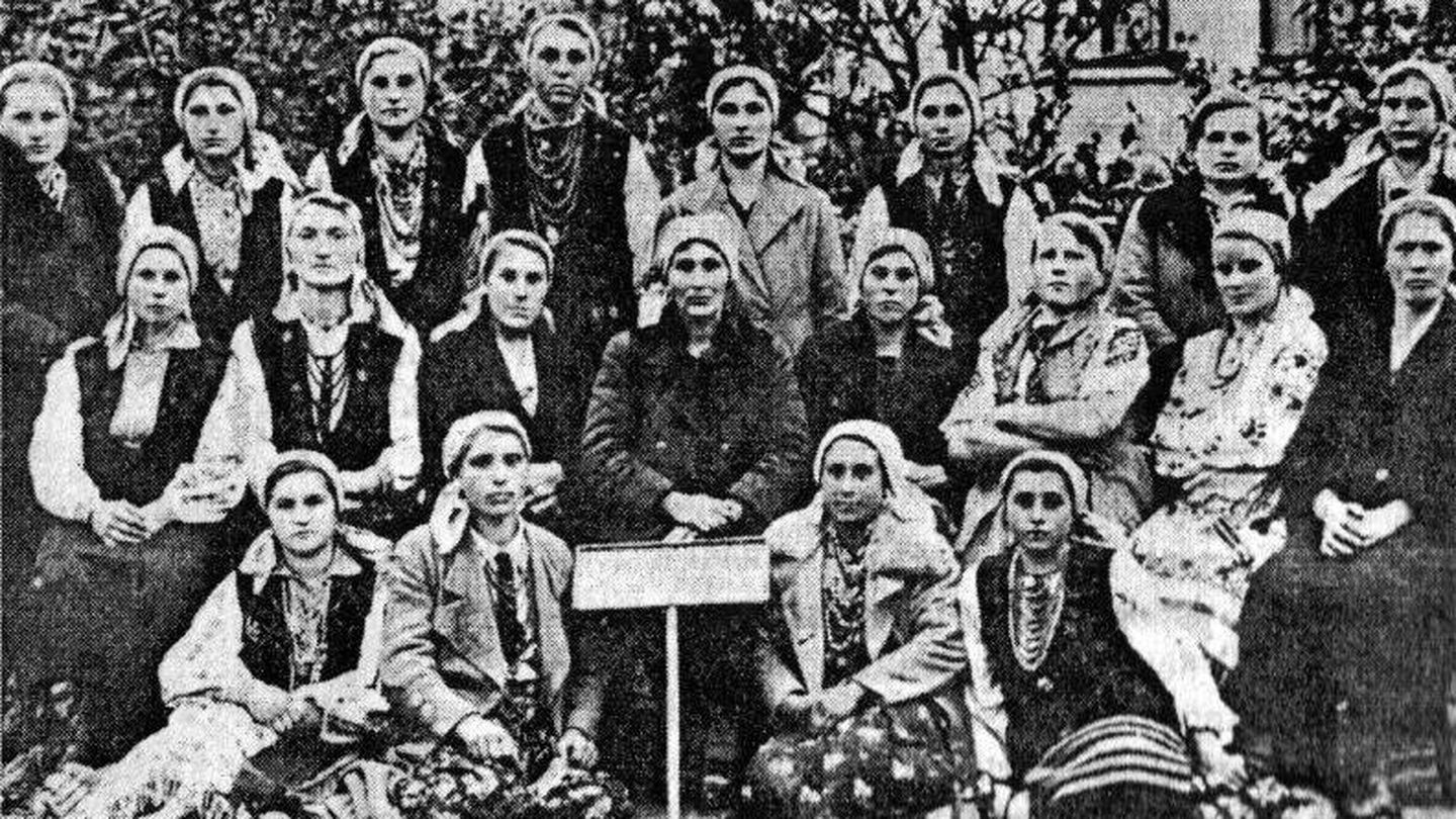 Mujeres de la Unión de mujeres ucranianas fotografiadas en 1932. Fuente: Wikipedia