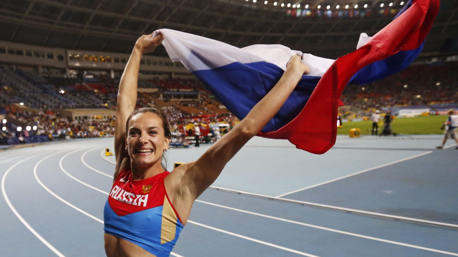 Foto: Isinbayeva en su victoria en el Mundial sobre la pista del estadio de Luzhniki (Moscú).