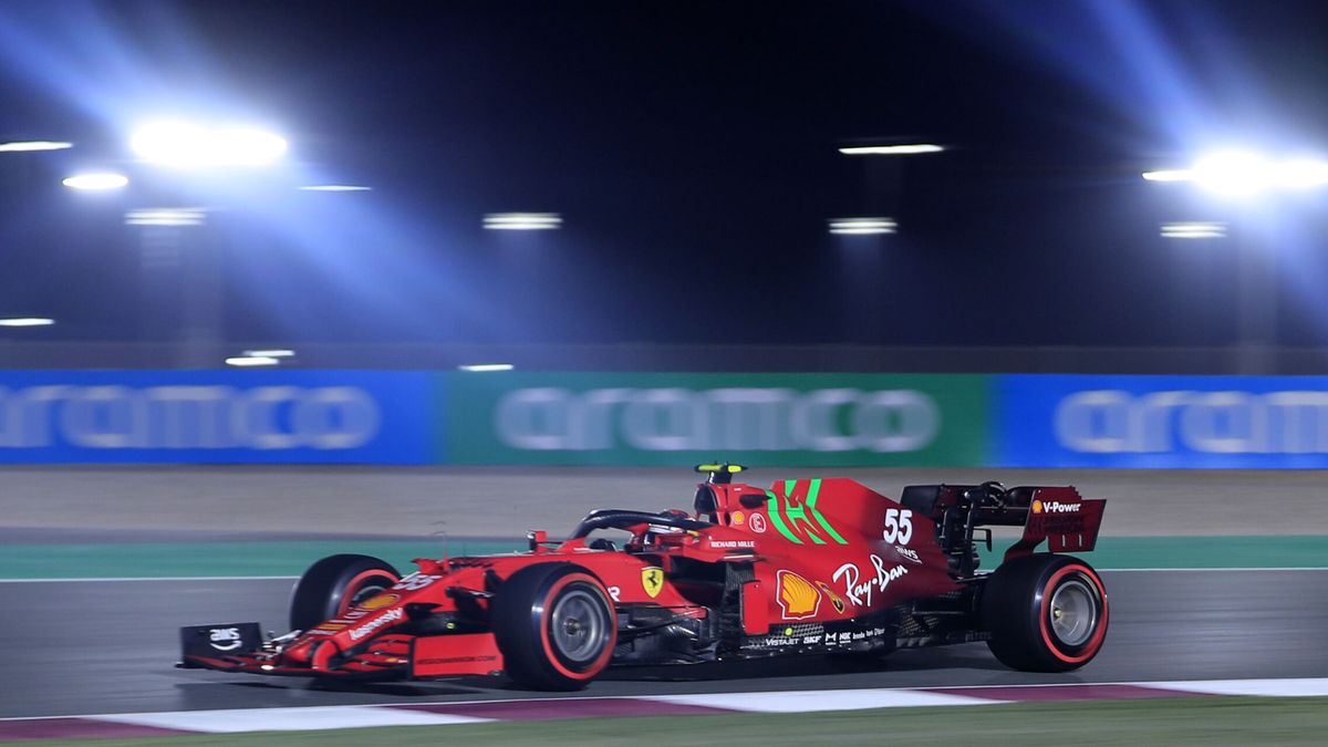 Ferrari y Carlos Sainz se echan un órdago y ganan... con "ataque de corazón" incluido