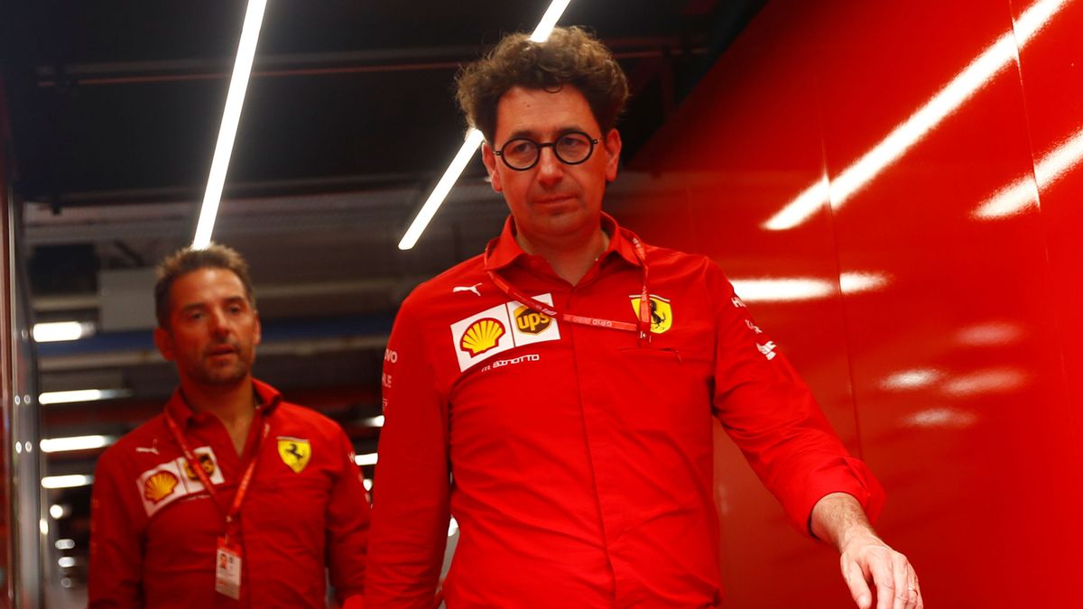 Algo huele a podrido en Maranello: tiran la piedra, pero esconden la mano con Ferrari