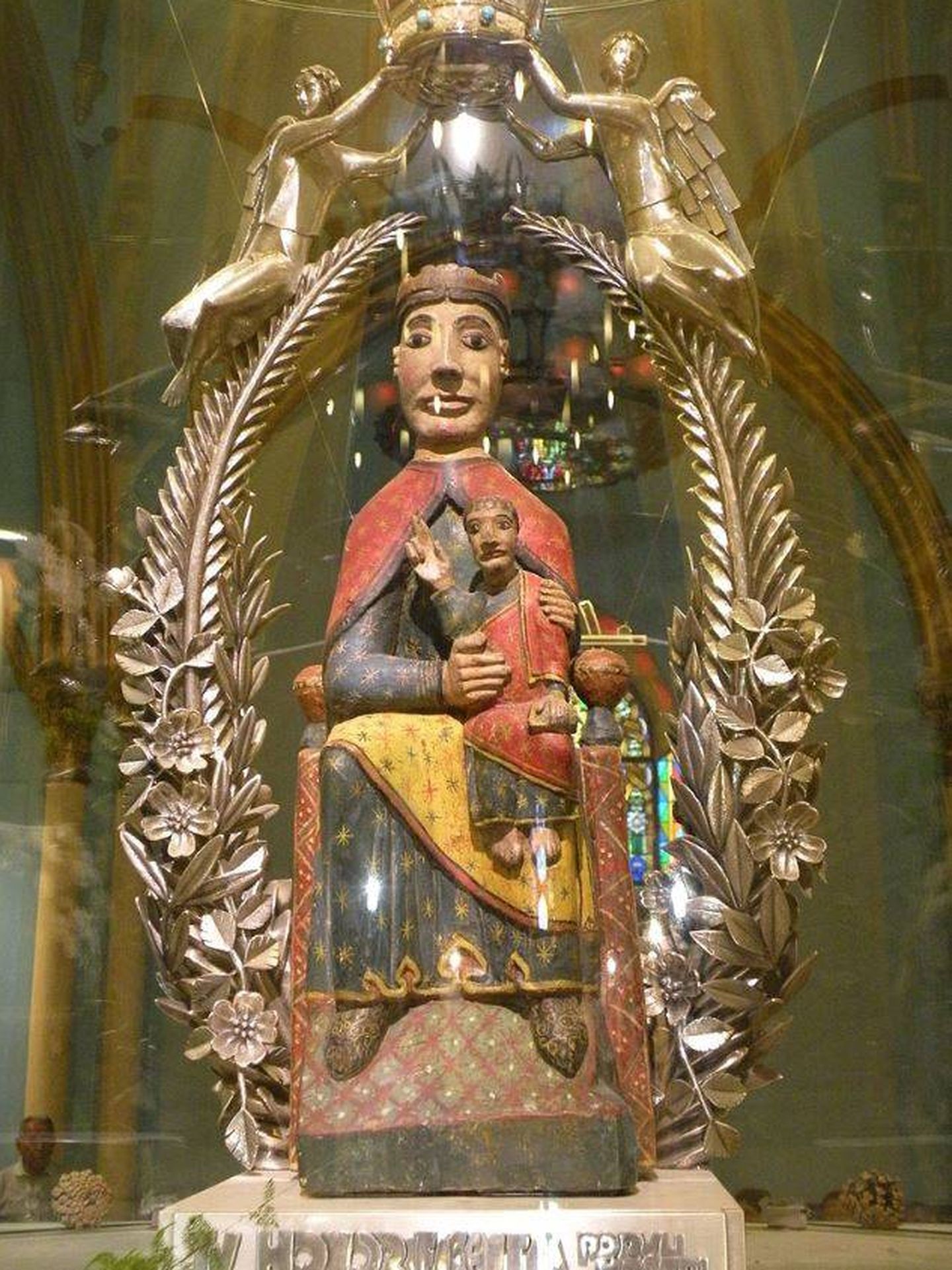 Figura tallada en madera de Mare de Déu Núria, en el municipio de Queralbs. (C.C.)