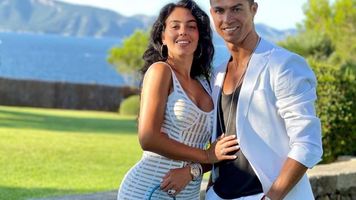 Las tres casas de lujo donde Cristiano Ronaldo y Georgina podrían vivir ahora que abandonan Mánchester