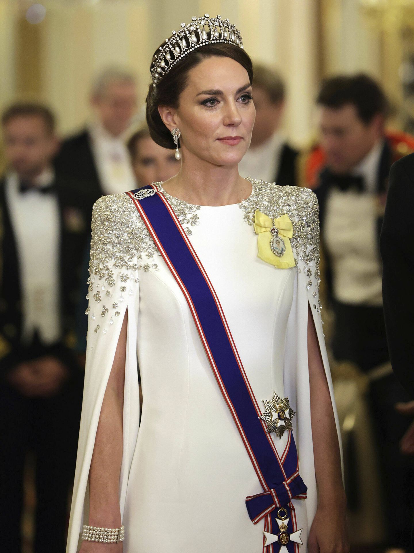 Kate Middleton, con la insignia de la Orden de la Familia Real. (Getty)