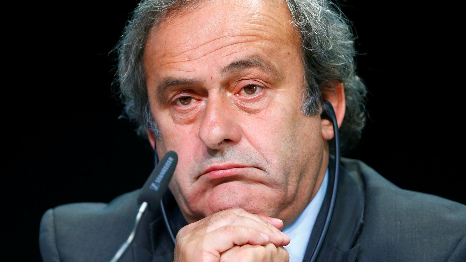 Foto: Michel Platini anuncia su dimisión como presidente de la UEFA (Reuters).
