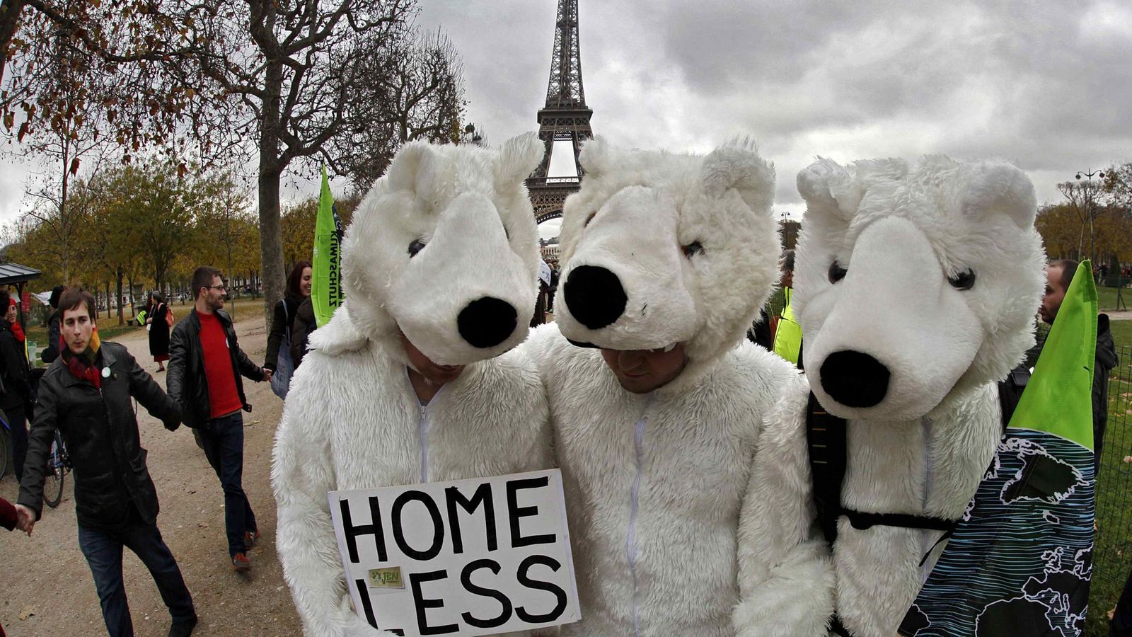 Foto: Manifestación en París durante la Conferencia del Cluma. (Reuters)