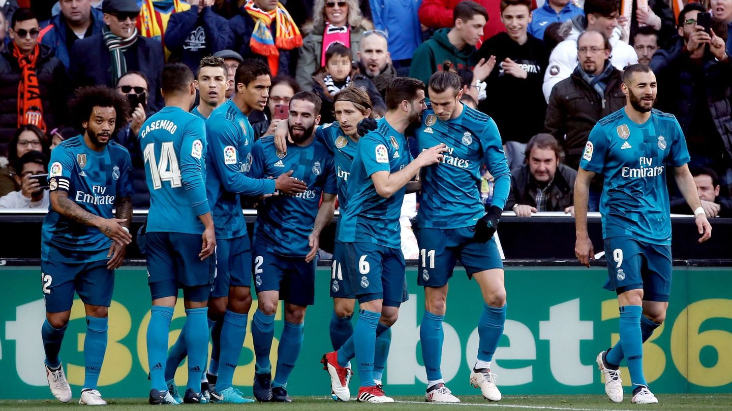 Estos jugadores tendrán que tirar del Madrid de aquí a mayo. (Reuters)