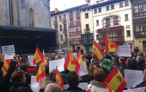 La AVT recorre cinco pueblos vascos para protestar por las excarcelaciones