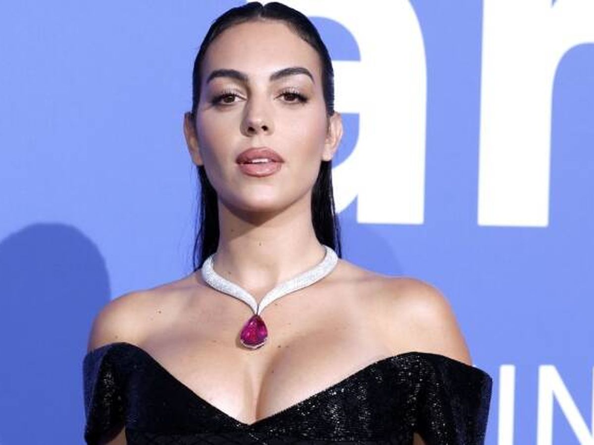 Georgina Rodríguez deslumbra con un look valorado en 50.000 euros
