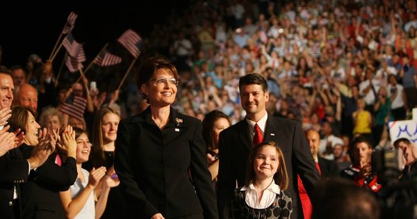 Foto: Sarah Palin, su todavía marido Todd y su hija Piper, en Dayton, Ohio. (Getty)