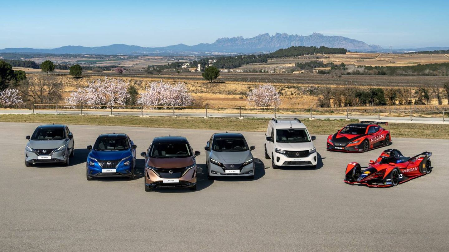 Parte de la gama electrificada que Nissan presentó en Madrid, junto a modelos de competición.