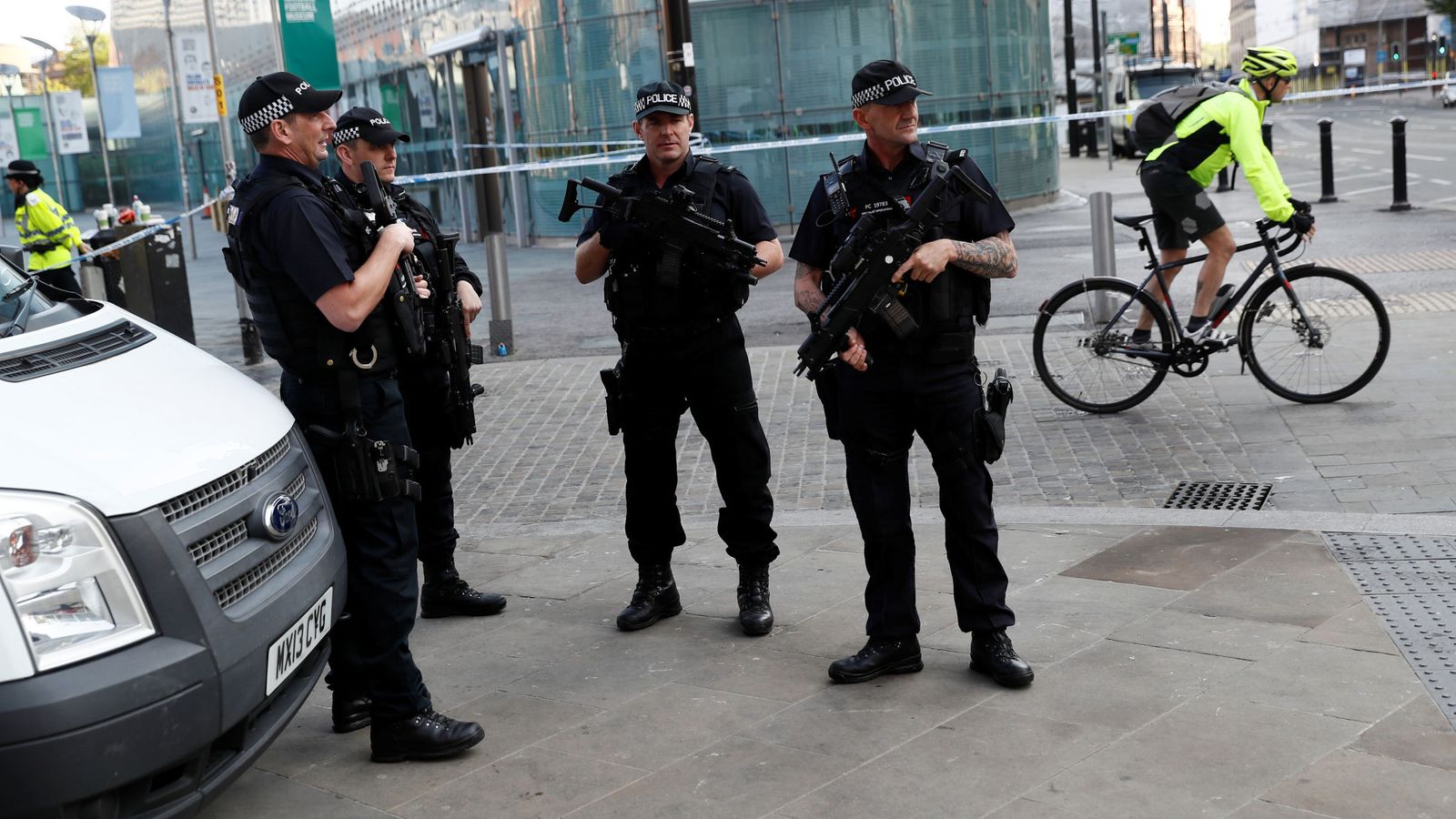 Foto: Policía en Mánchester. (Reuters)