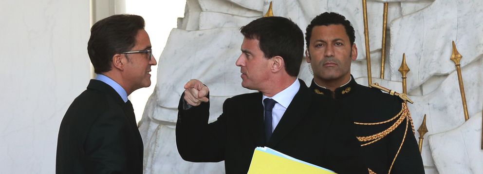 Manuel Valls y Aquilino Morelle. (Reuters)