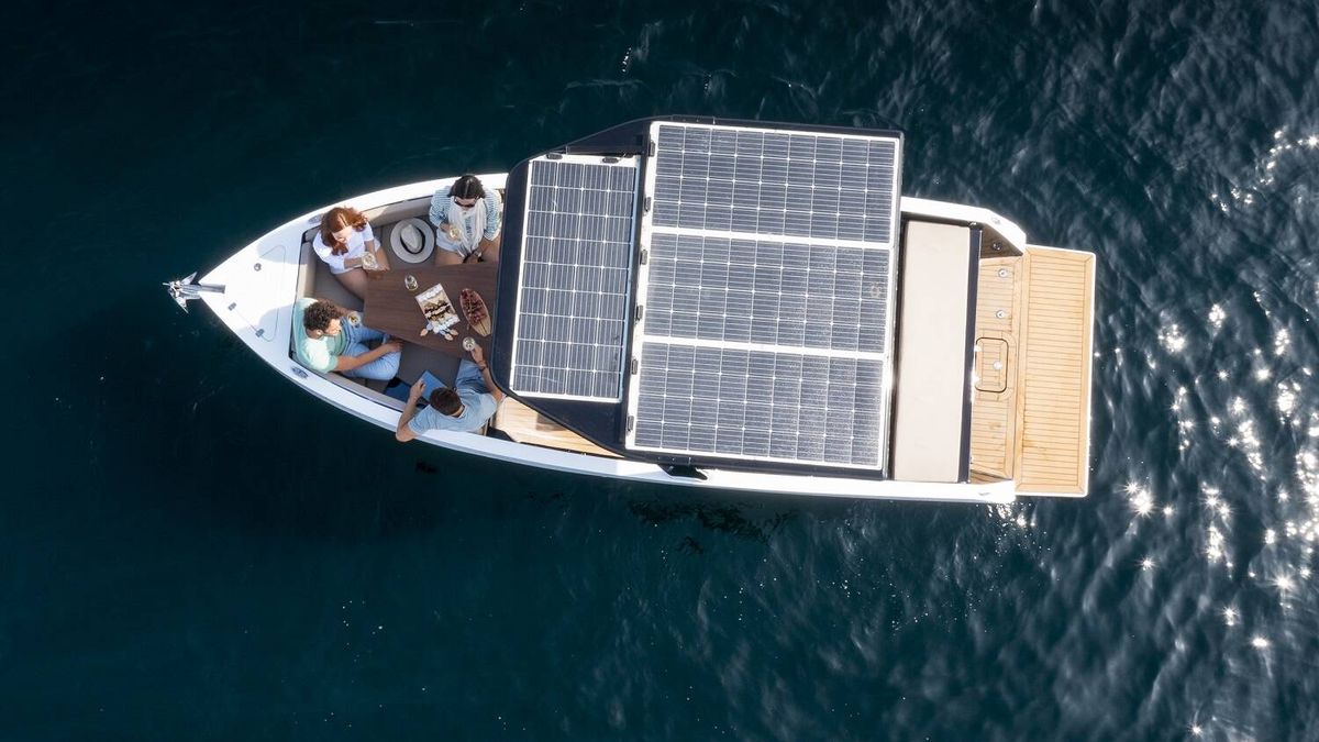 Un 'juguete' renovable para navegar: nuevo reto del fundador de Solarpack
