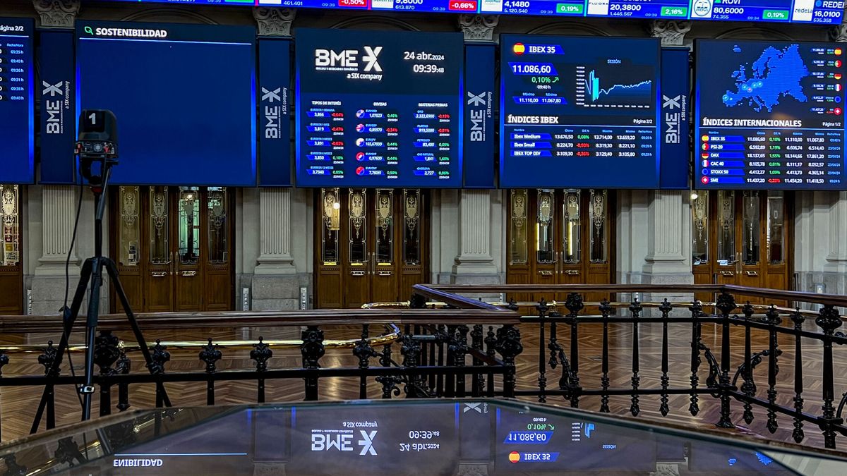 Bolsa e Ibex 35, en directo | Wall Street cierra en rojo tras un PIB que crece mucho menos de lo previsto