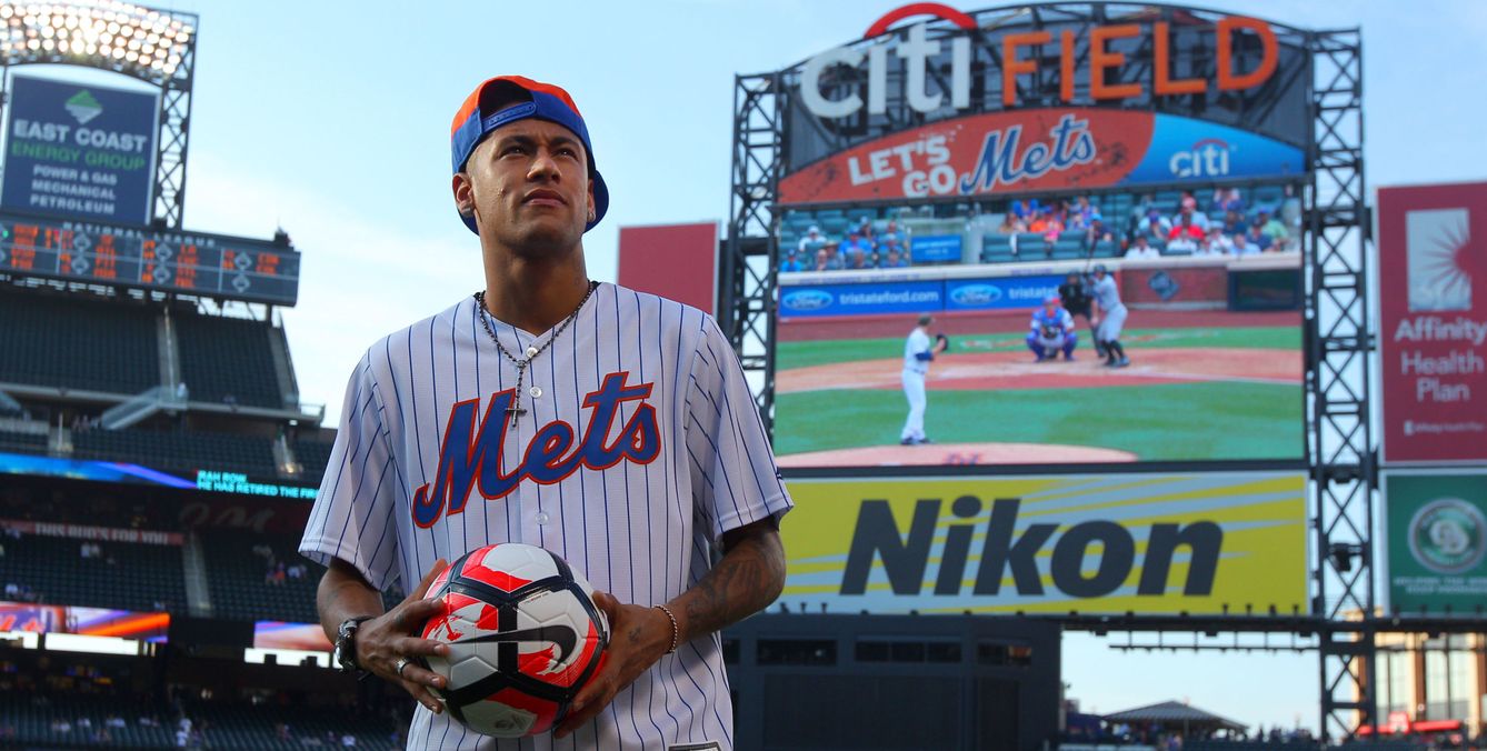 Neymar, en Nueva York, durante sus vacaciones. (Reuters)