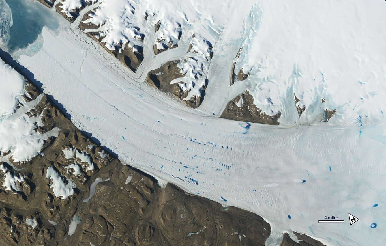 Foto por satélite de 2019 del permafrost derretido en Groenlandia. (EFE)