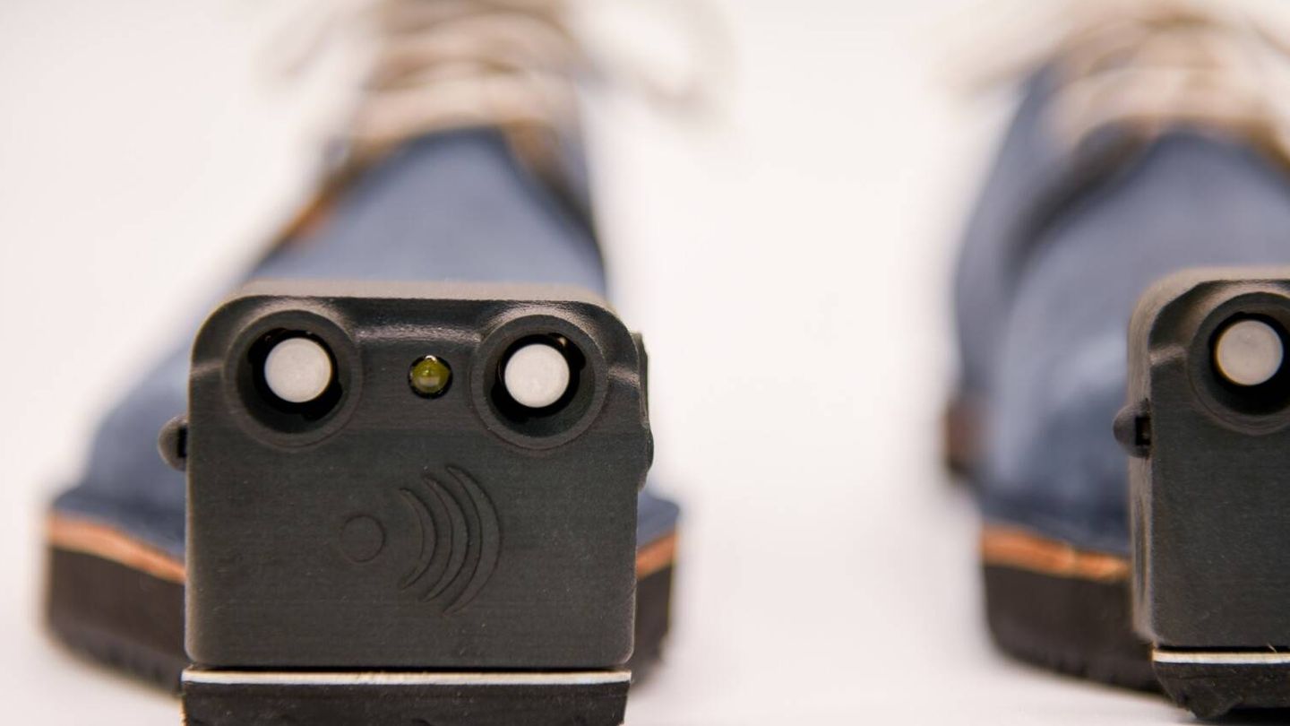 Los zapatos Innomake con sensores de ultrasonido. (Tec-Innovation) 