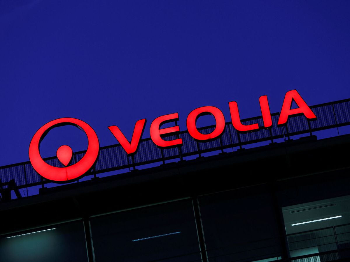 Foto: Logo en la sede de Veolia. (Reuters/Benoit Tessier)