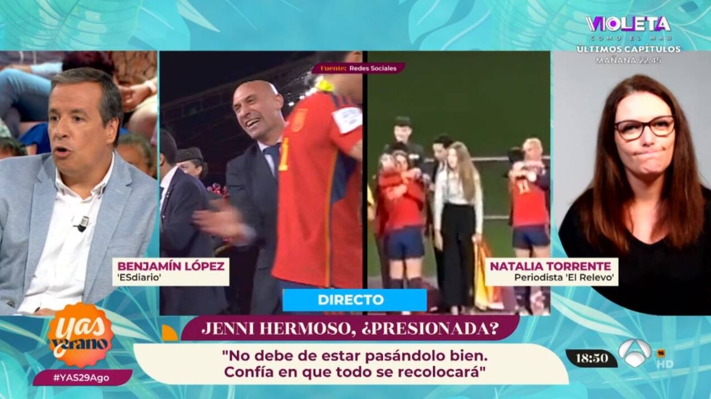 Benjamín López junto a Natalia Torrente en 'YAS Verano'. (Atresmedia)