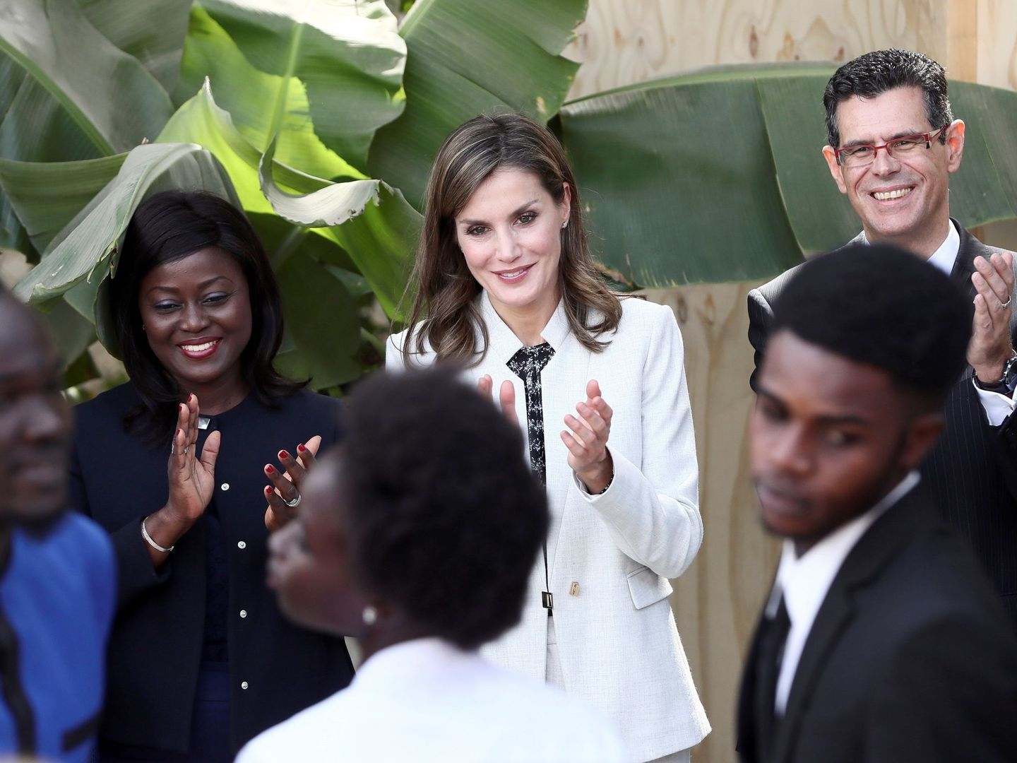 La reina en Senegal. (EFE)