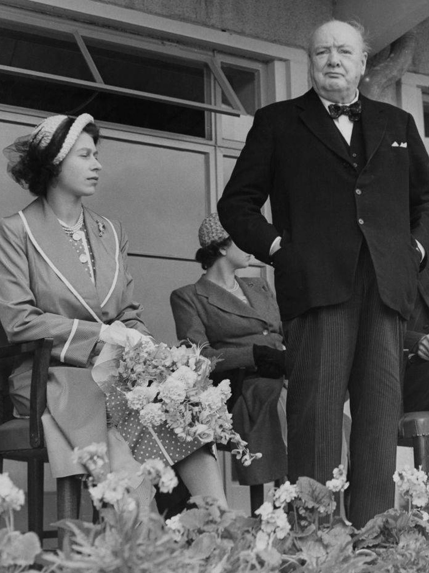 Isabel II y Churchill, en 1951 (Getty).
