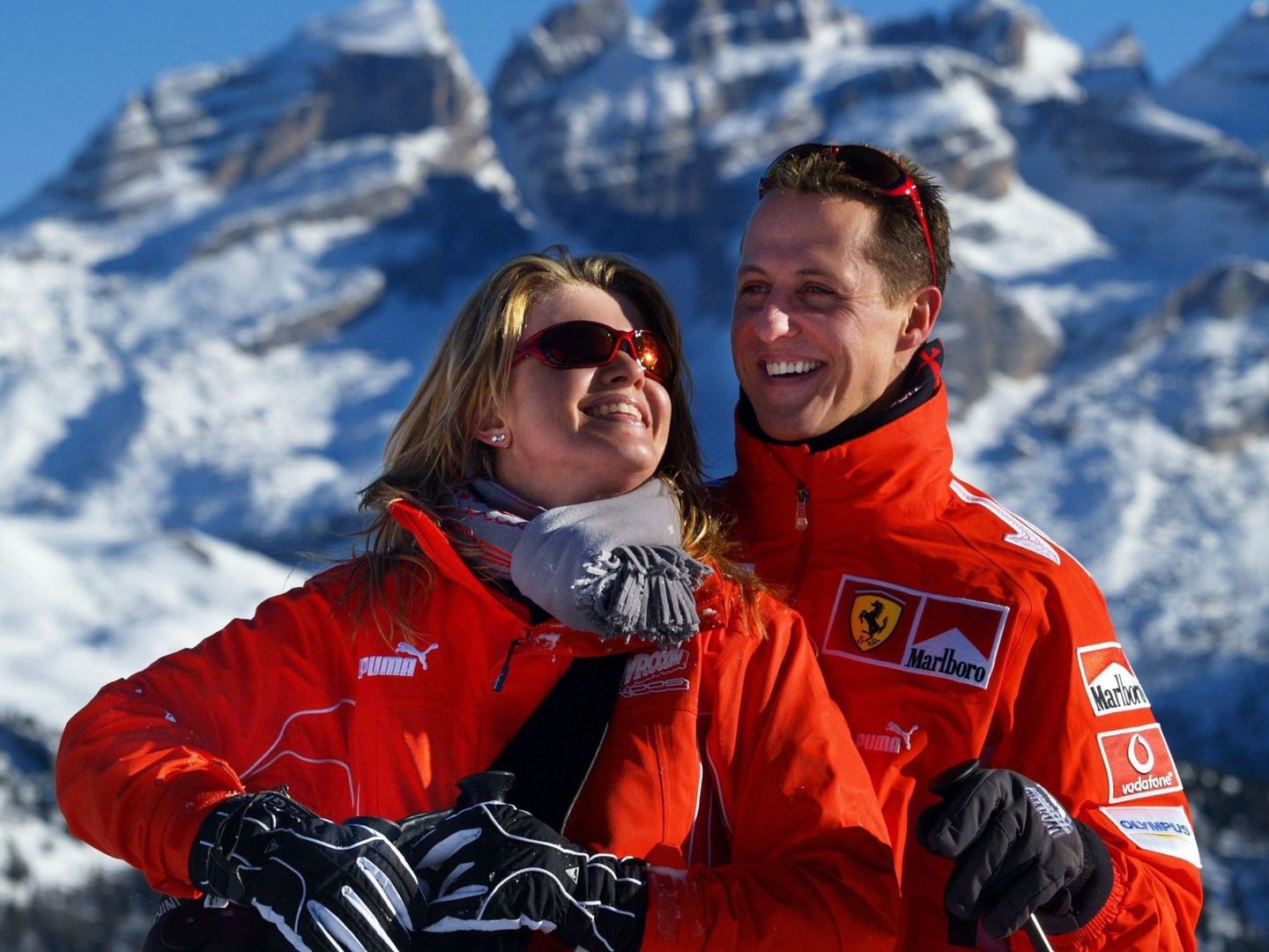 Michael Schumacher junto a su mujer Corinna. (EFE)