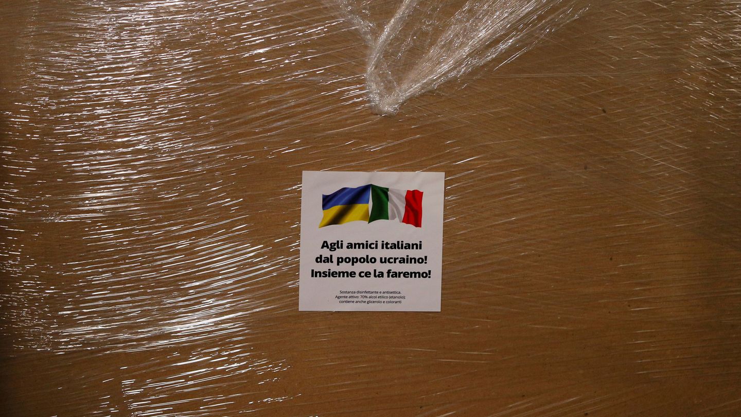 Ayuda humanitaria de Ucrania a Italia. (Reuters)