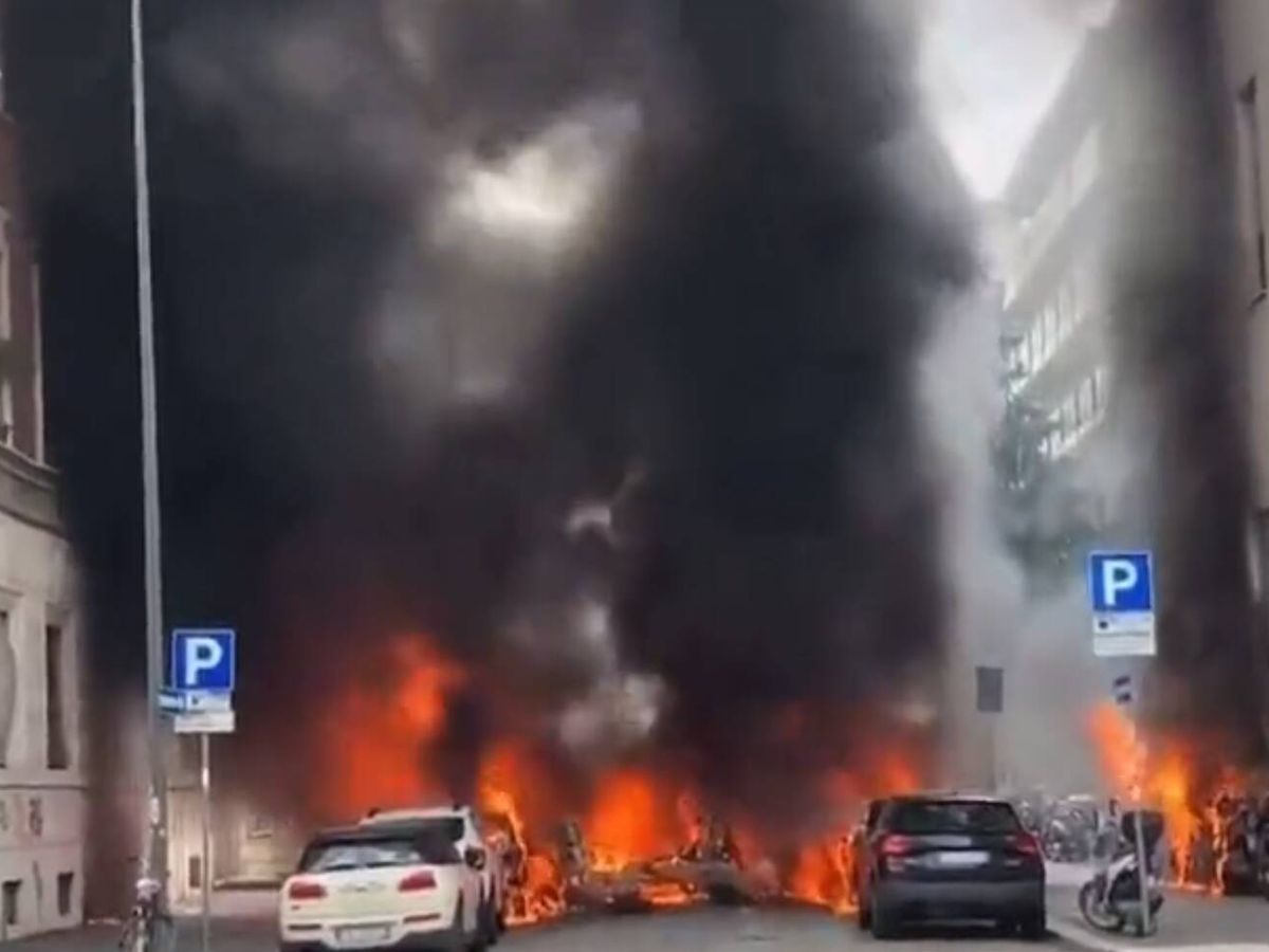 Foto: Así ha sido la explosión en Milán provocada por un camión con bombonas de oxígeno (Twitter/@spectatorindex)