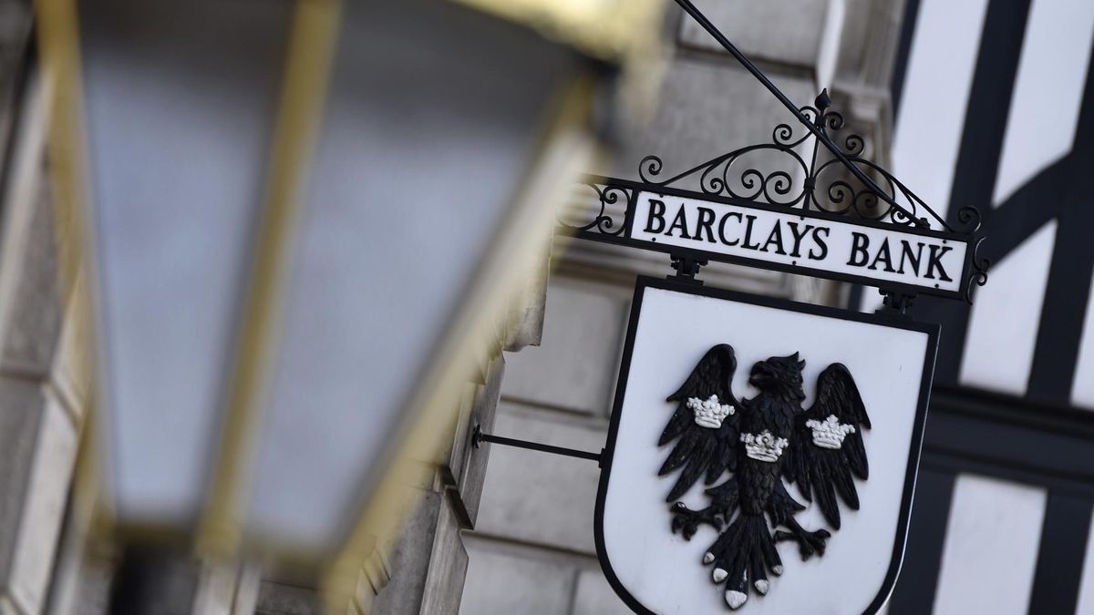 Caixa ofrece a los empleados de Barclays menos que a los de Banca Cívica y Valencia