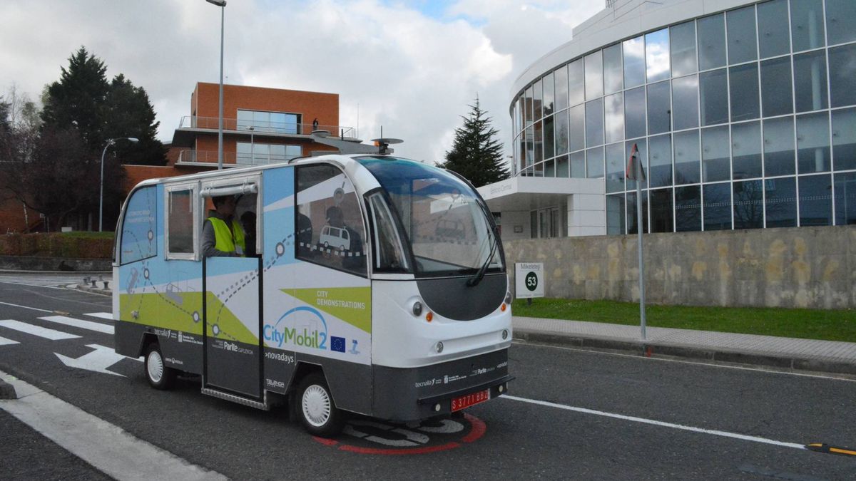 El autobús público sin conductor llega a San Sebastián: Donosti pisa el acelerador