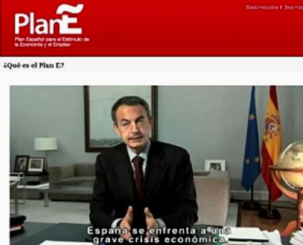 Foto: Los carteles publicitarios del 'Plan E' de Zapatero son más caros que muchas de las obras