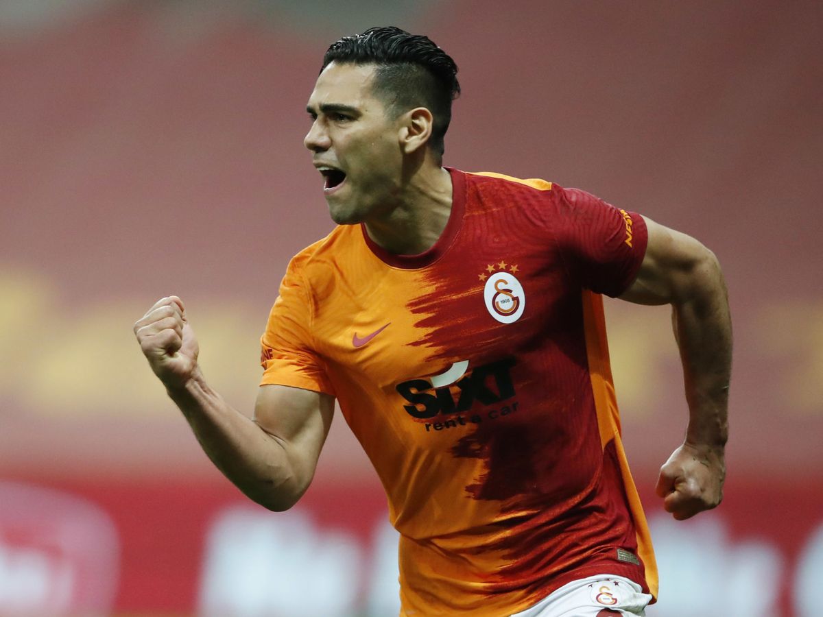 Foto: Radamel Falcao celebra un gol con el Galatasaray. (Reuters)