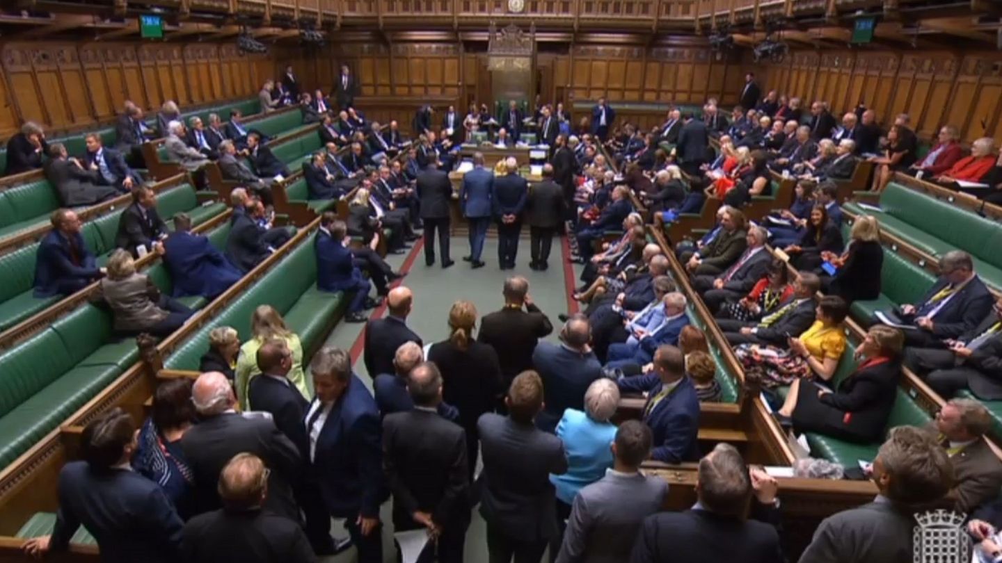 Una votación del discurso real en el Parlamento británico. (Reuters)
