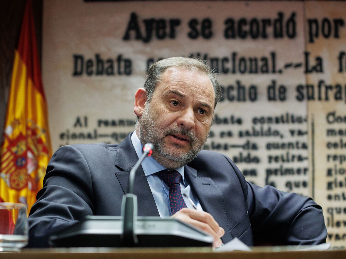 Foto: José Luis Ábalos, en el Senado. (Europa Press/Alejandro Martínez Vélez)