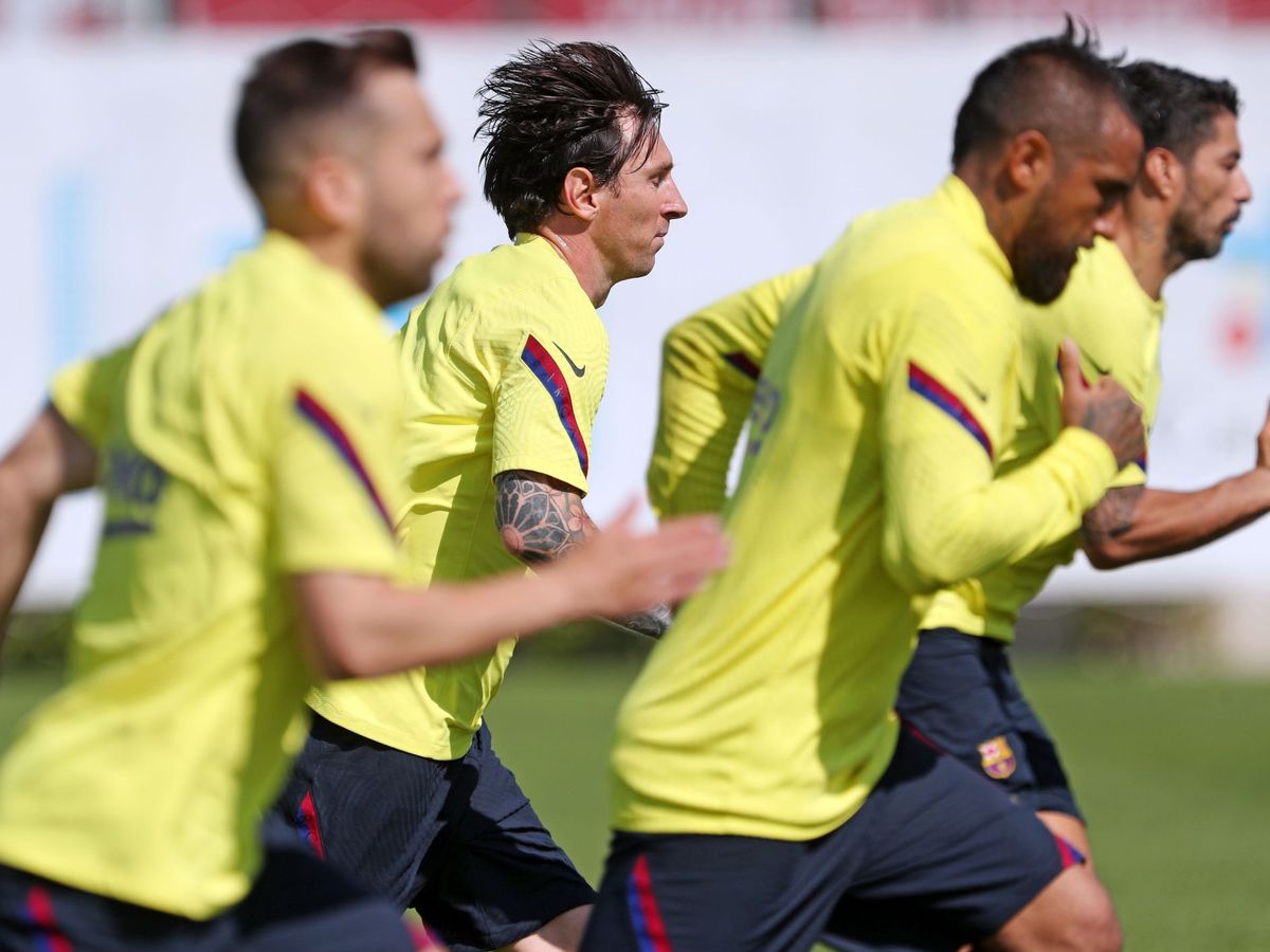 Foto: El Barça comenzó este lunes los entrenamientos en grupo de hasta 14 jugadores. (EFE)