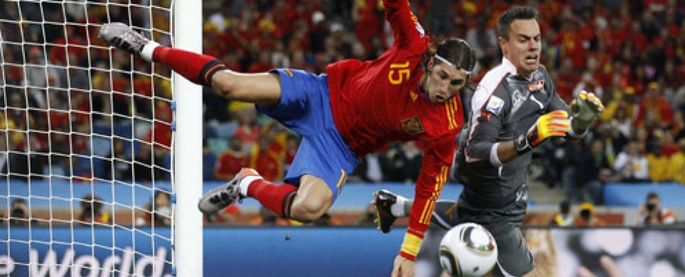 Foto: Sergio Ramos sufre un golpe en el costado y hace temblar a Del Bosque