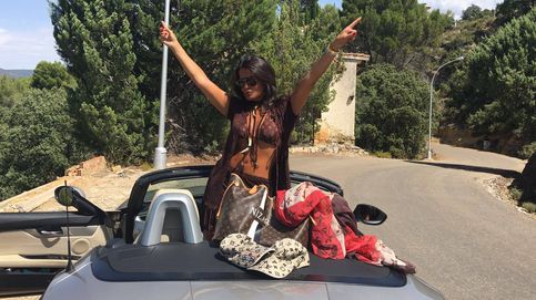 Aida Nízar se cae de una moto al grabar un vídeo para Instagram