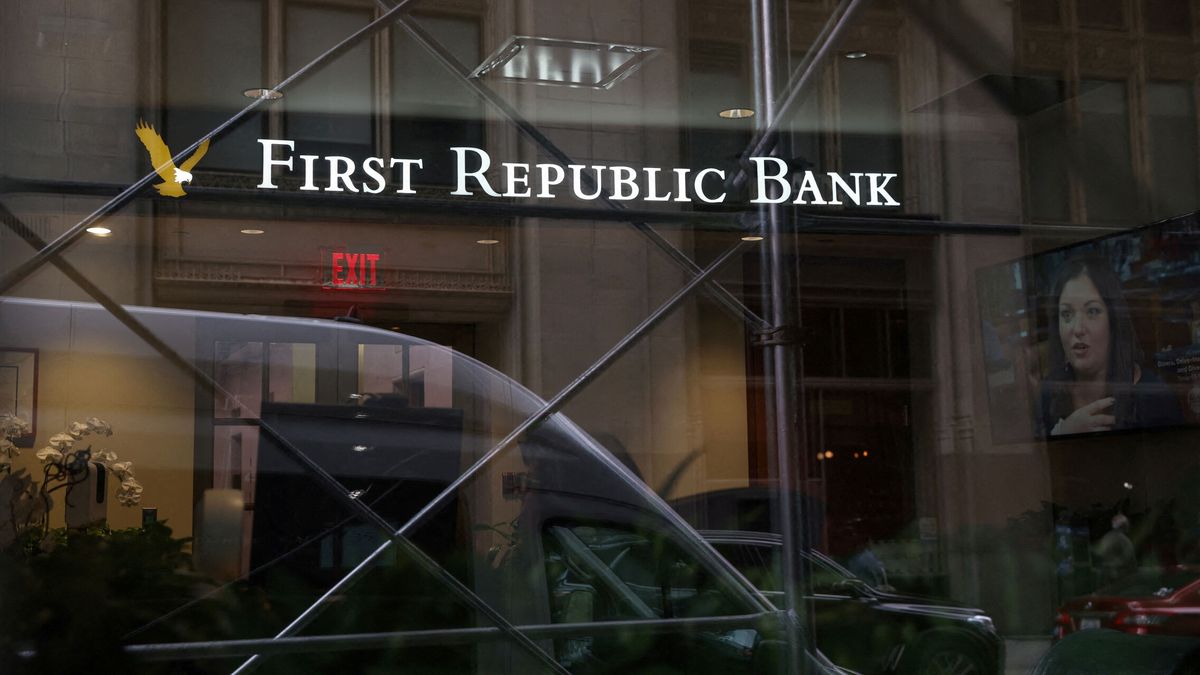  JP Morgan despide a 1.000 empleados del First Republic Bank un mes después de su compra