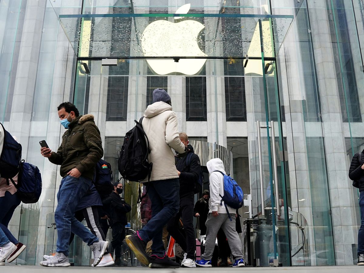 Foto: Apple Store en Nueva York. (Reuters/Carlo Allegri)