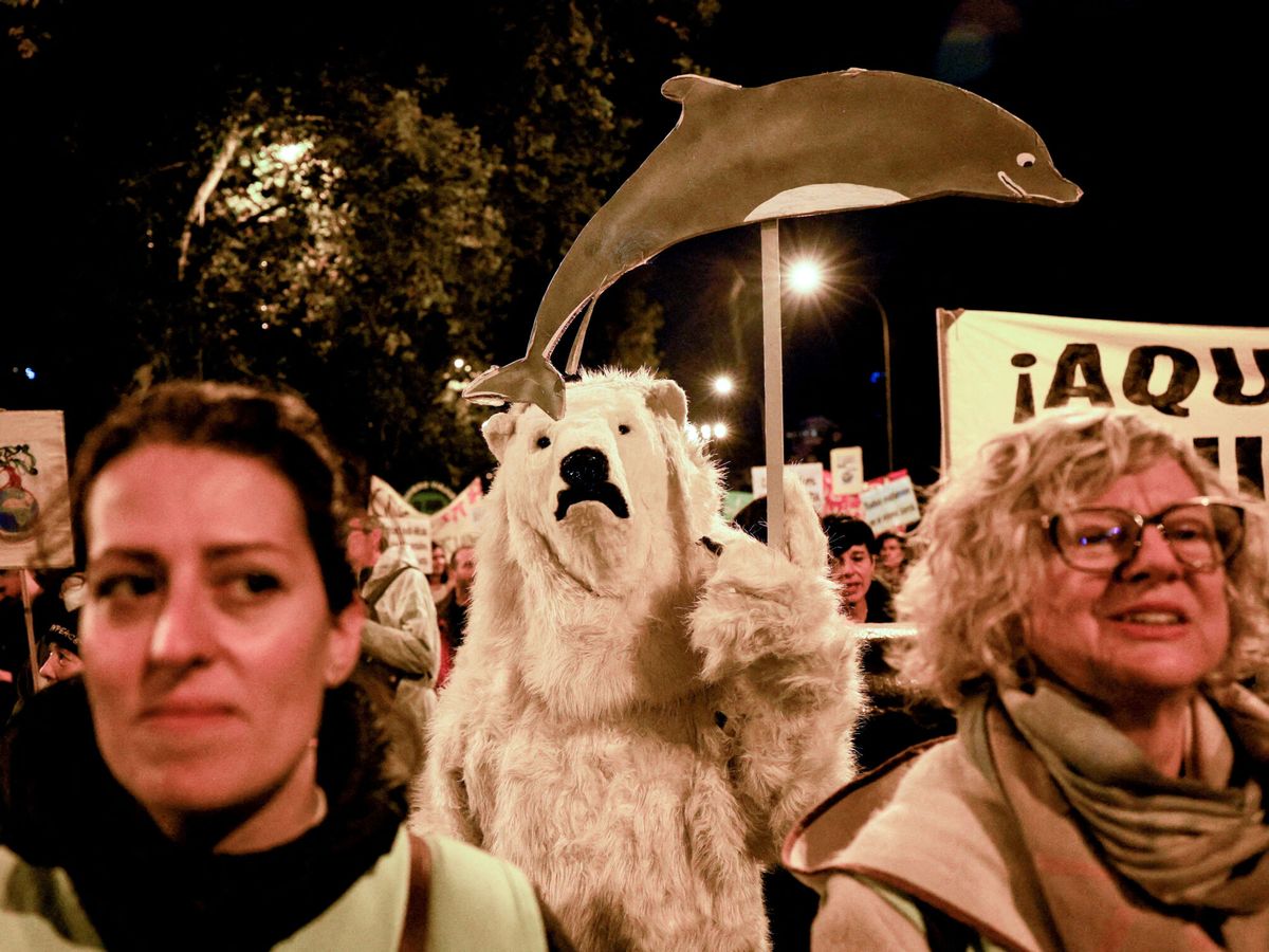Foto: Marcha por el clima en Madrid. (Reuters/Susana Vera)